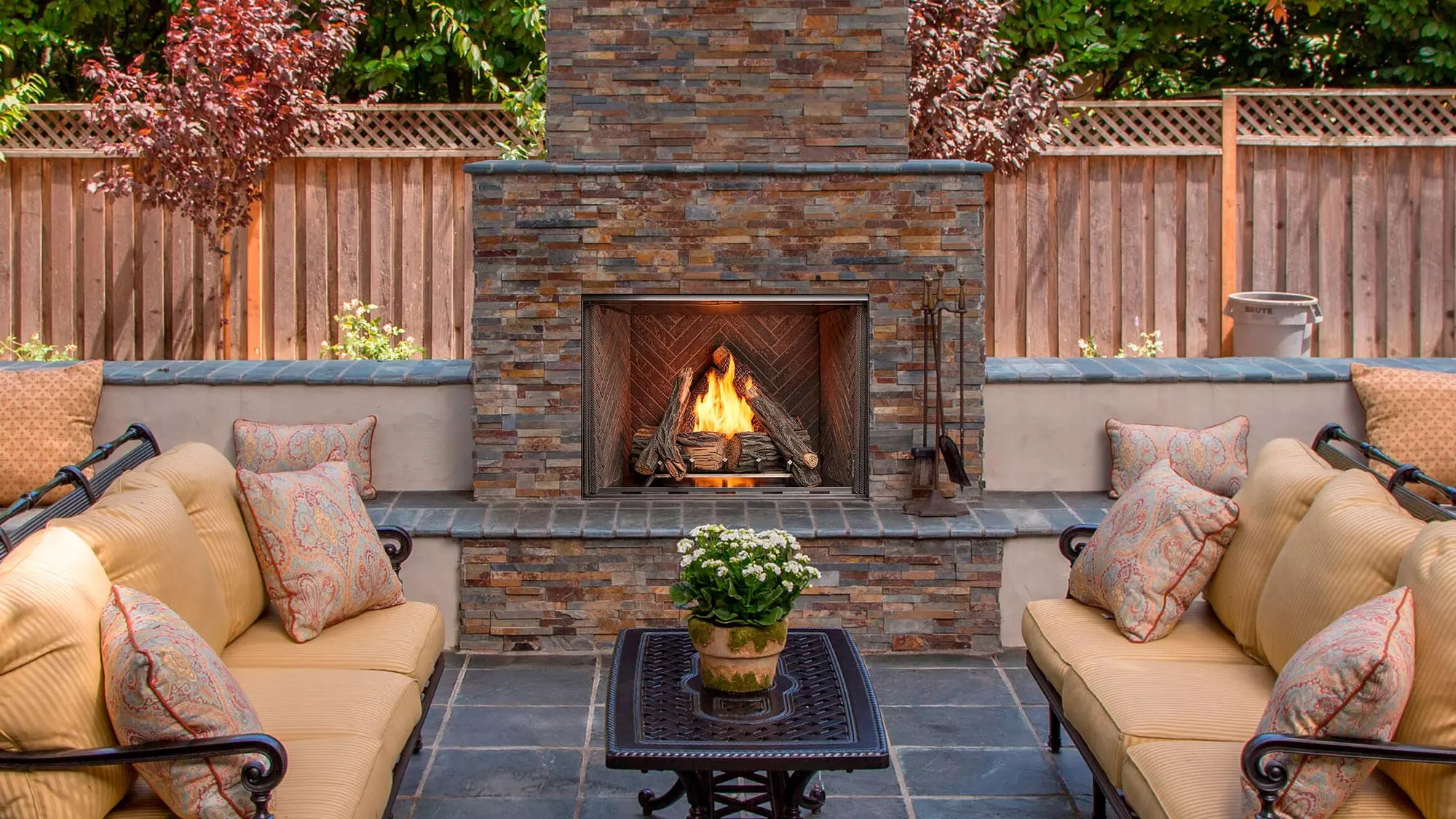 Heatilator Courtyard Outdoor Gas Fireplace