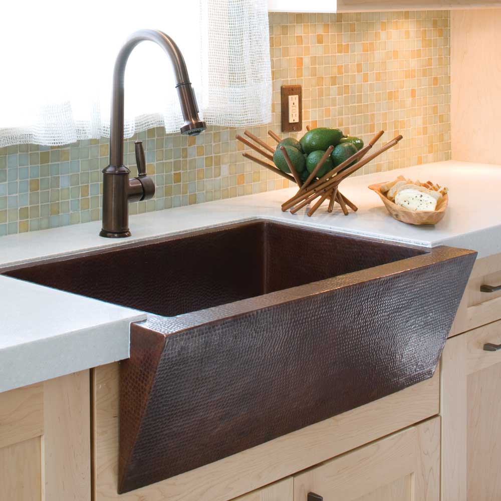 Native Trails Zuma Hand Hammered Copper Farmhouse Kitchen Sink