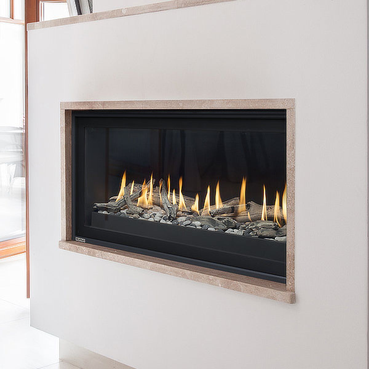 Montigo Phenom Basic PL52DF Single Sided Direct Vent Gas Fireplace - 52