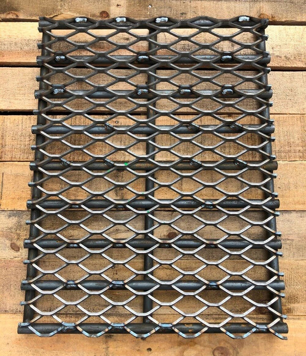 Horizon Smokers Heavy-Duty Charcoal Grate - 17" x 22" for 24" Smokers (Item# HSA013D)