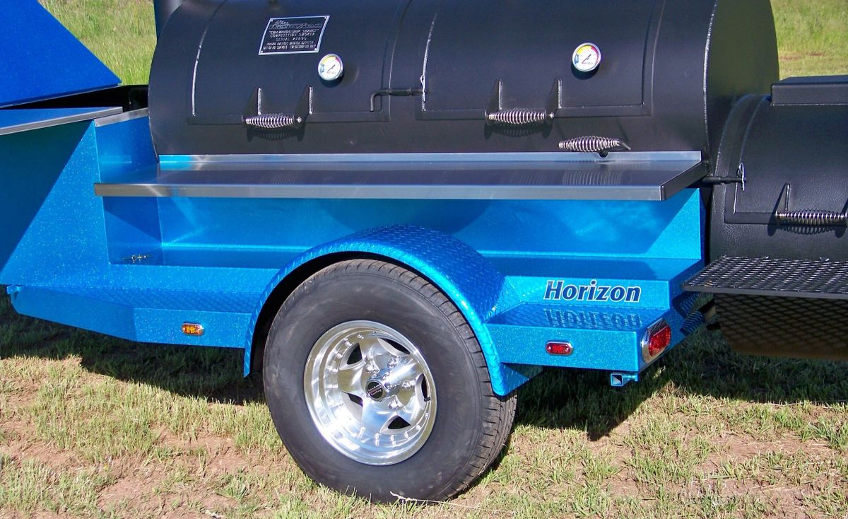 Horizon Smokers Step-Side Fender Package with LED Lights (Single Axle)